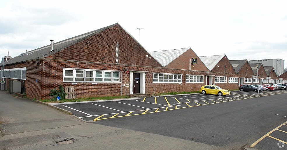 Tewin Rd, Welwyn Garden City for lease - Primary Photo - Image 1 of 6