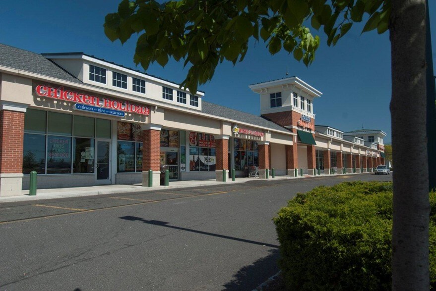 1080 White Horse Ave, Hamilton, NJ à louer - Photo du bâtiment - Image 3 de 3