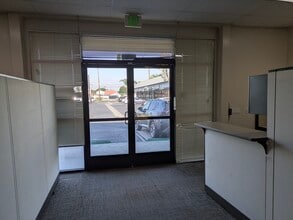 5140 E Florence Ave, Bell, CA for lease Interior Photo- Image 2 of 3
