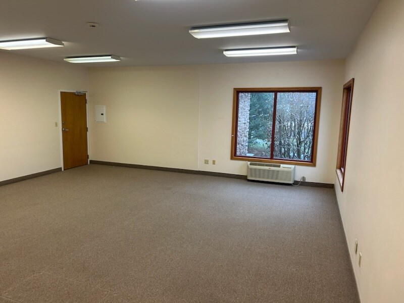 8133 Easton Rd, Ottsville, PA for lease Building Photo- Image 1 of 2