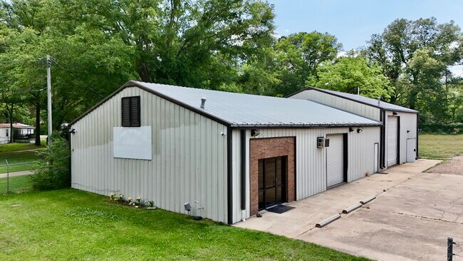 Plus de détails pour 8071 N McRaven Rd, Clinton, MS - Flex à vendre