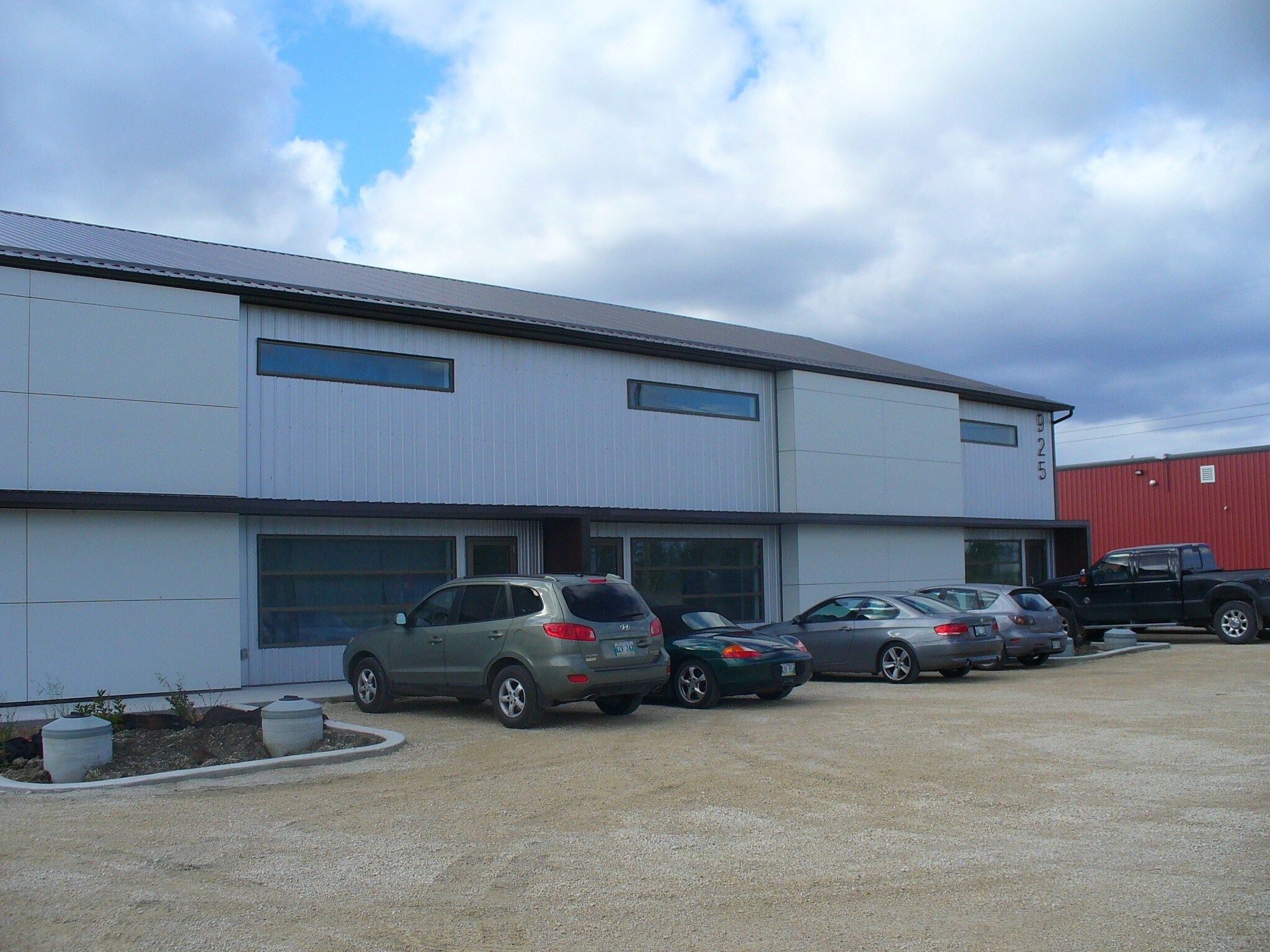 925 Redonda St, Springfield, MB for sale Building Photo- Image 1 of 1