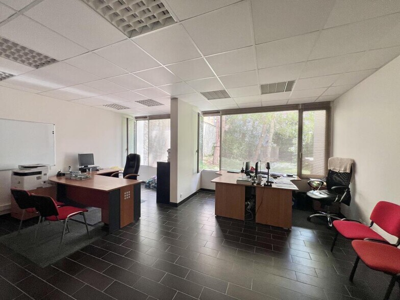 Bureau dans Paris à vendre - Photo du bâtiment - Image 2 de 8