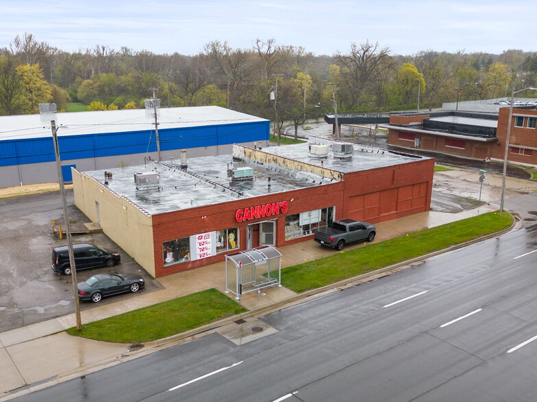 27104-27114 Michigan Ave, Inkster, MI for sale - Building Photo - Image 1 of 1