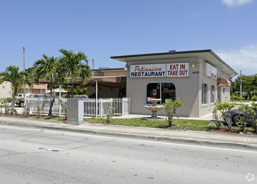 14005 W Dixie Hwy, North Miami, FL for lease - Building Photo - Image 3 of 3