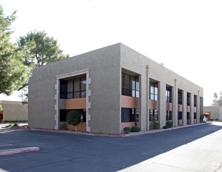 7721 E Gray Rd, Scottsdale, AZ for lease - Building Photo - Image 2 of 18