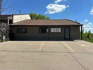 Plus de détails pour 2468 10th St, Coralville, IA - Commerce de détail à vendre