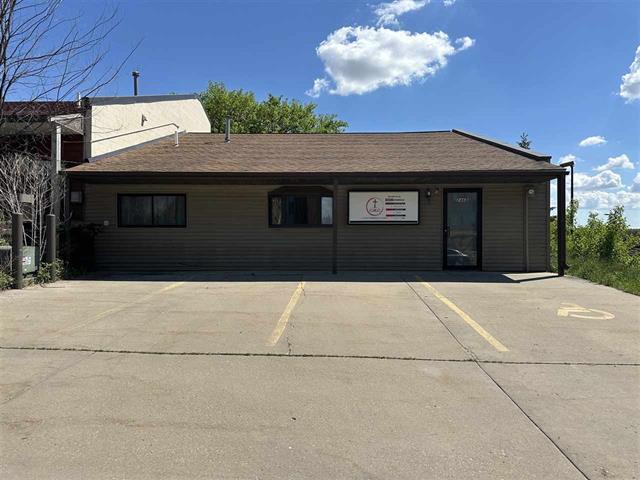 2468 10th St, Coralville, IA for sale Building Photo- Image 1 of 17