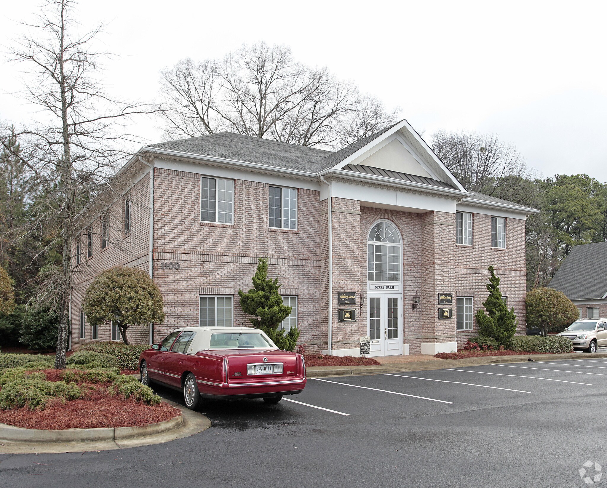 3225 Shallowford Rd, Marietta, GA à louer Photo principale- Image 1 de 42