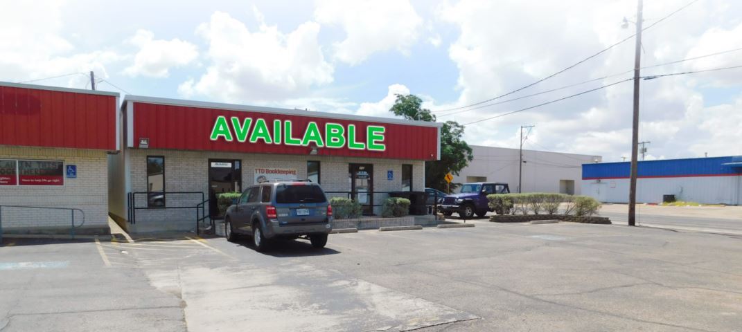 512 S 2nd St, Killeen, TX à vendre Photo du bâtiment- Image 1 de 8