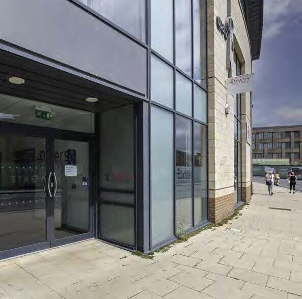 The Stonebow, York à louer - Photo du bâtiment - Image 2 de 2