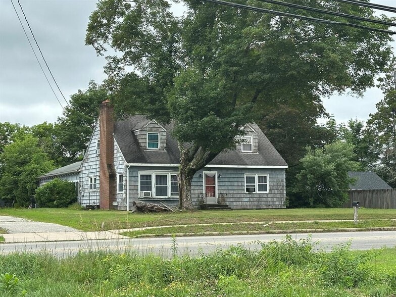 745 Norwich Rd, Plainfield, CT for sale - Primary Photo - Image 1 of 1
