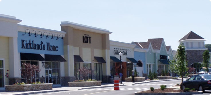 70 Worcester Providence Tpke, Millbury, MA à louer - Photo du bâtiment - Image 2 de 12