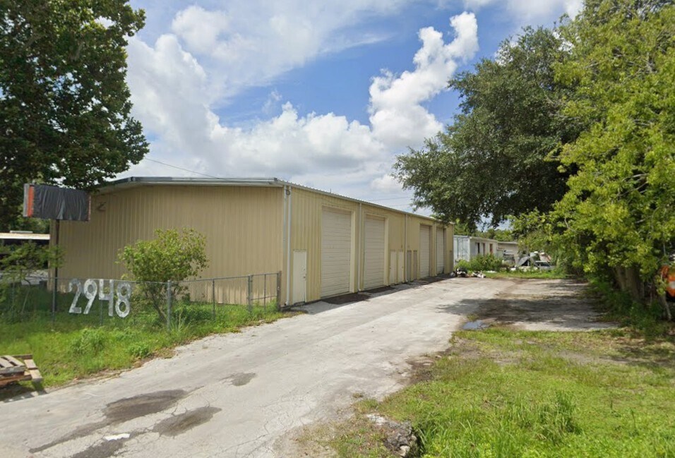 2948 NE 21st Way, Gainesville, FL for lease Primary Photo- Image 1 of 8