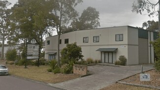Plus de détails pour 11-13 Donaldson St, Wyong - Industriel à louer
