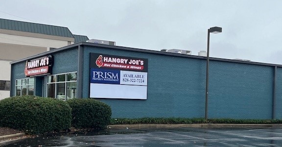 1421 2nd St NE, Hickory, NC for lease - Building Photo - Image 2 of 7