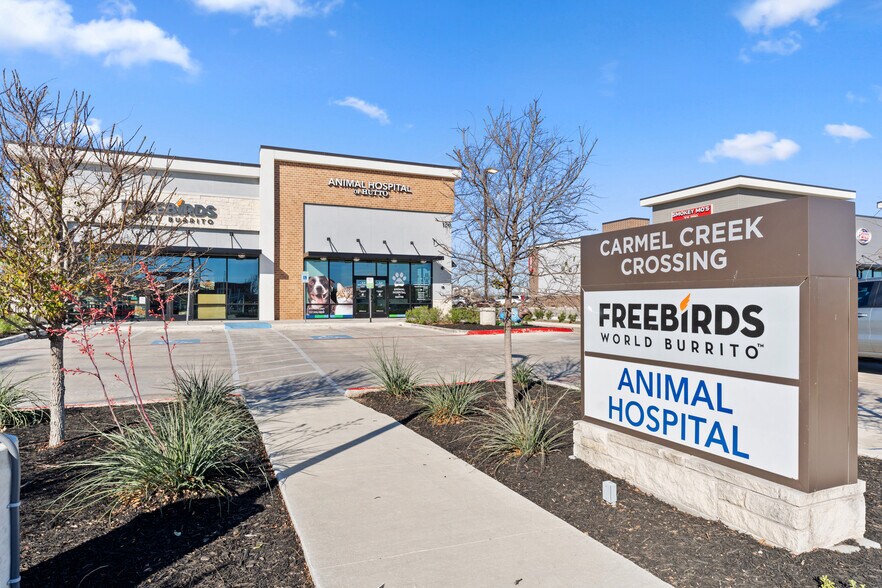 126 Chris Kelley blvd, Hutto, TX à vendre - Photo du bâtiment - Image 3 de 6