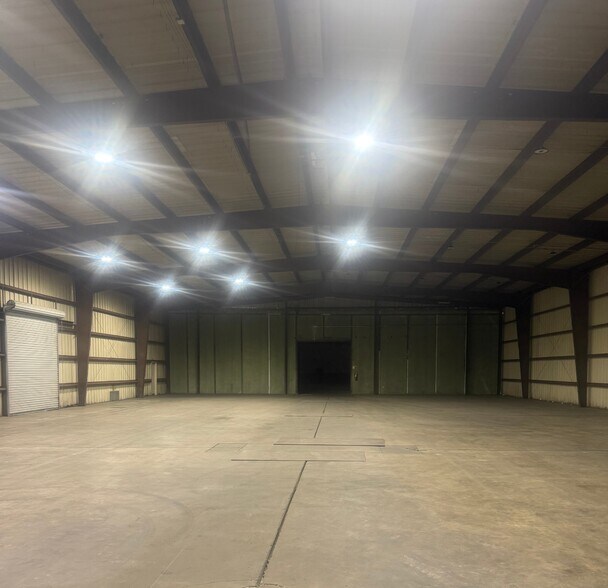 620 N McDonough St, Montgomery, AL à vendre - Photo intérieure - Image 2 de 8