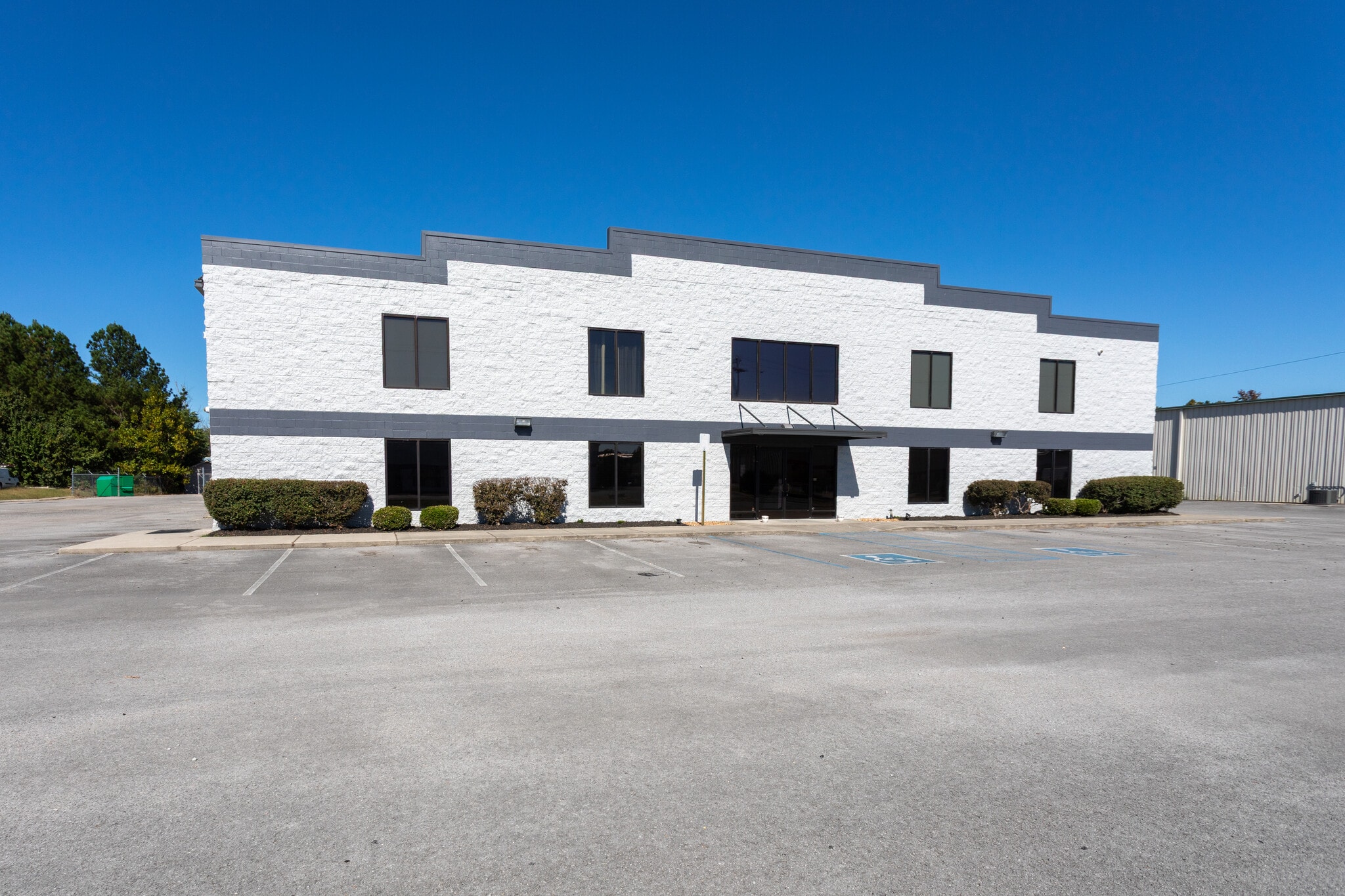 95 Hunt Dr, Rossville, GA à louer Photo du bâtiment- Image 1 de 10