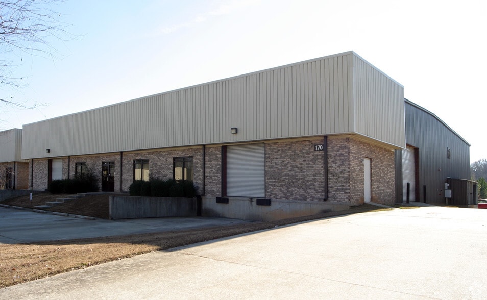 170 Andrew Dr, Stockbridge, GA for lease - Building Photo - Image 2 of 4