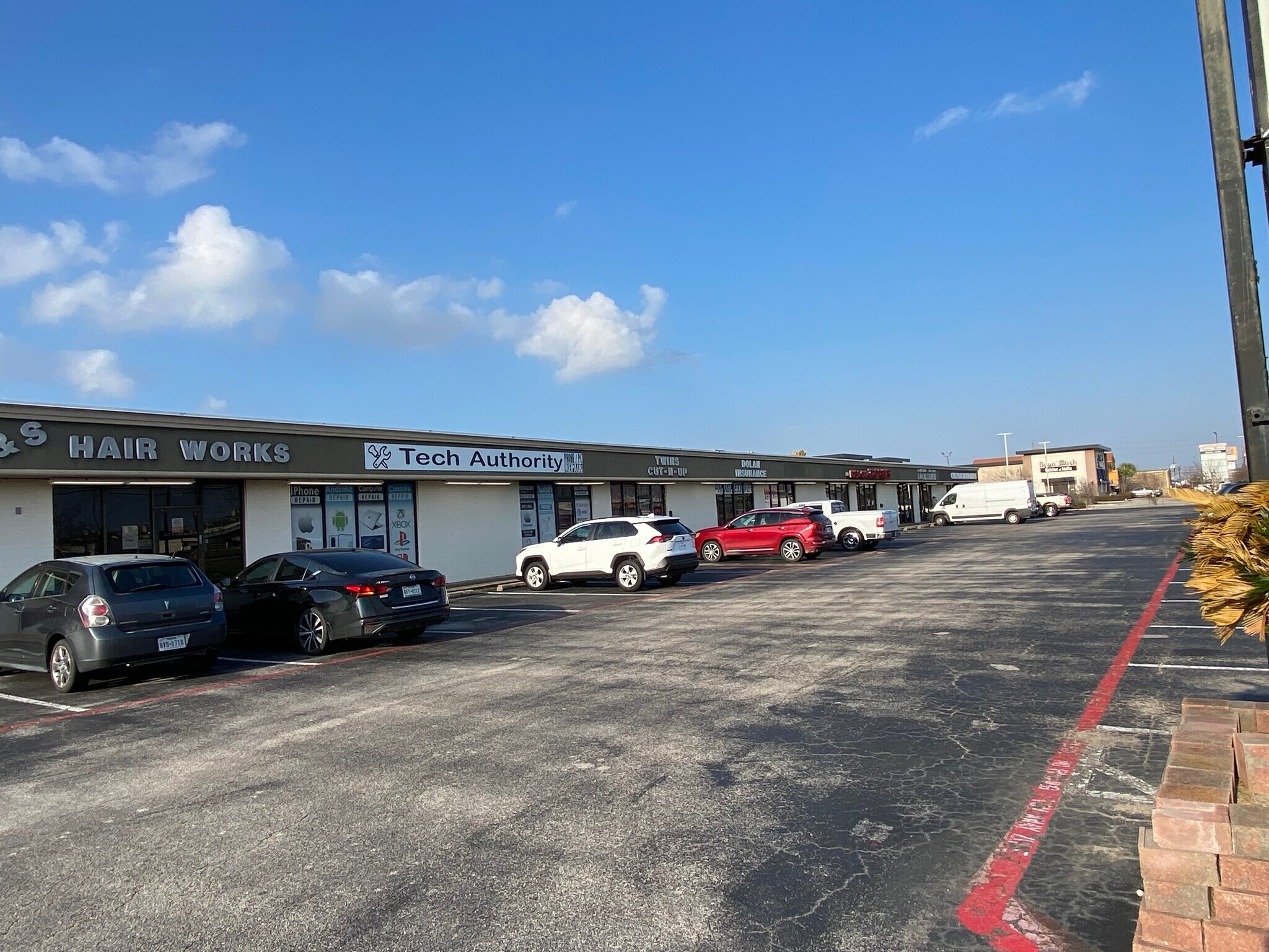 401 E Nasa Rd 1, Webster, TX à louer Photo du bâtiment- Image 1 de 5