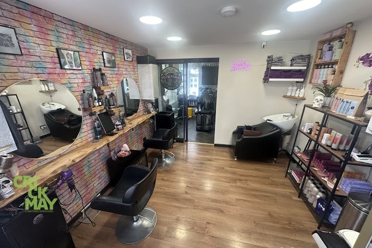 161-163 London Rd, Burgess Hill for lease Interior Photo- Image 1 of 3