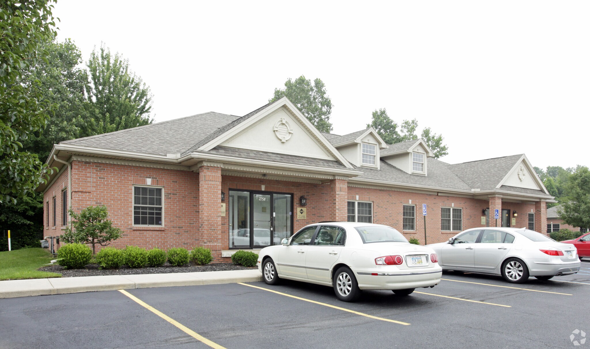 2750 Centennial Rd, Toledo, OH à louer Photo du bâtiment- Image 1 de 4