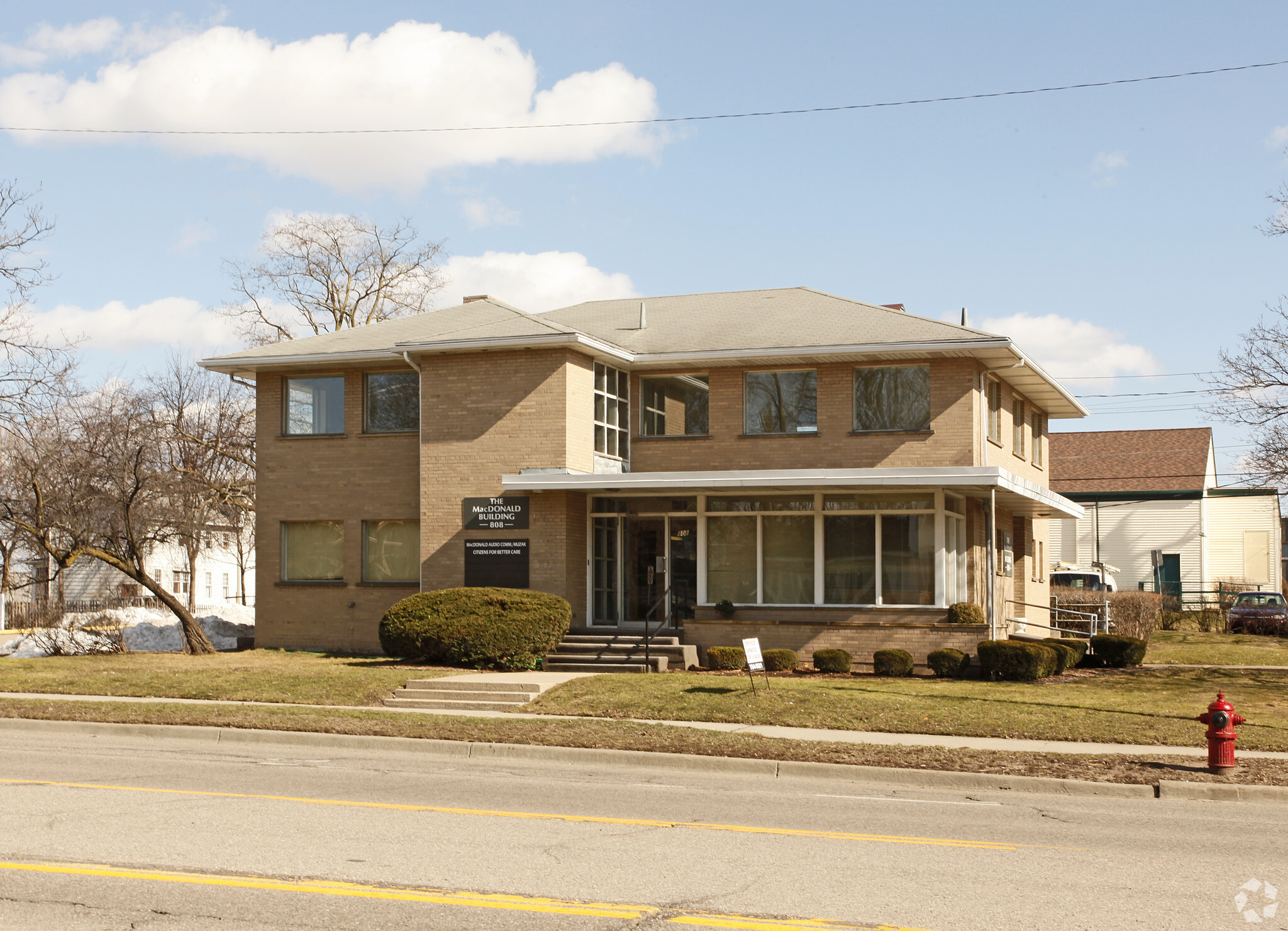 808 N Michigan Ave, Saginaw, MI for sale Primary Photo- Image 1 of 1