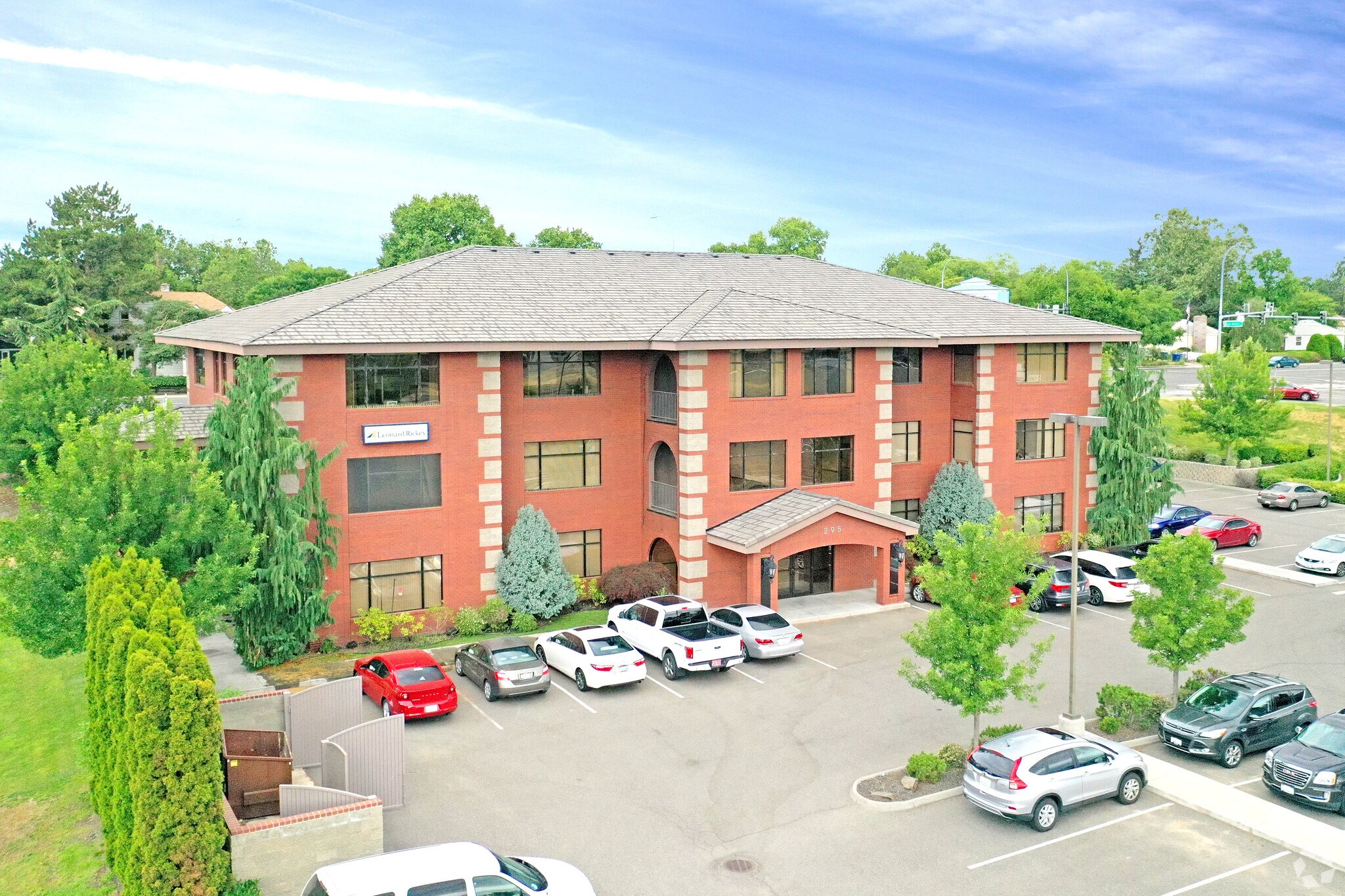 295 Bradley Blvd, Richland, WA for lease Primary Photo- Image 1 of 17