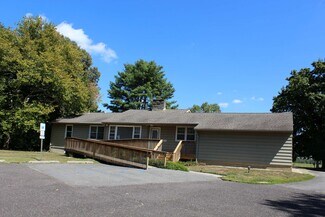 Plus de détails pour 332 Stokes Rd, Medford, NJ - Spécialité à vendre