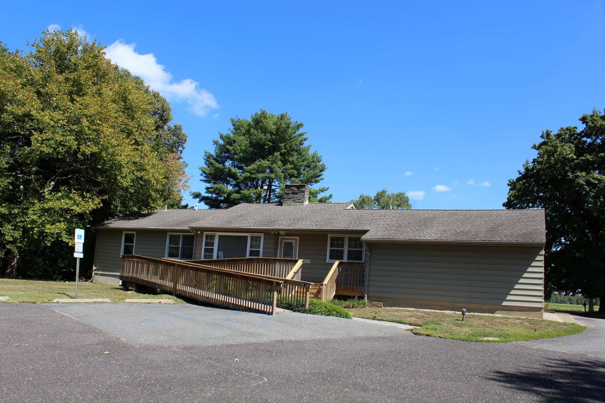 332 Stokes Rd, Medford, NJ for sale Primary Photo- Image 1 of 29