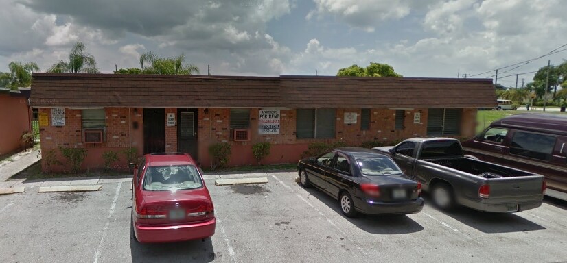 806 NW 7th Ter, Hallandale Beach, FL for sale Primary Photo- Image 1 of 3