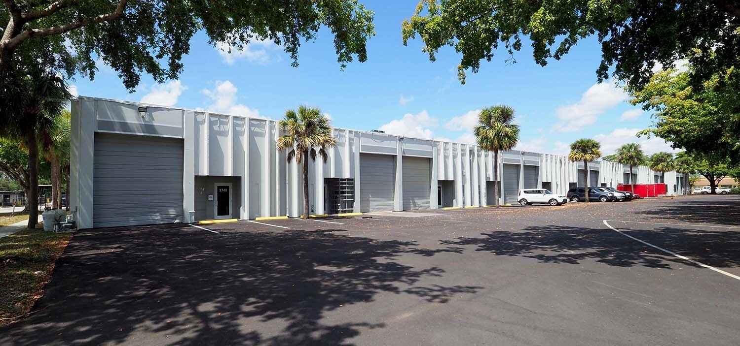 3700-3798 NW 16th St, Lauderhill, FL for lease Building Photo- Image 1 of 2