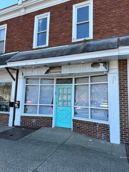 1192 Yorkship Sq, Camden, NJ à vendre - Photo du bâtiment - Image 1 de 39