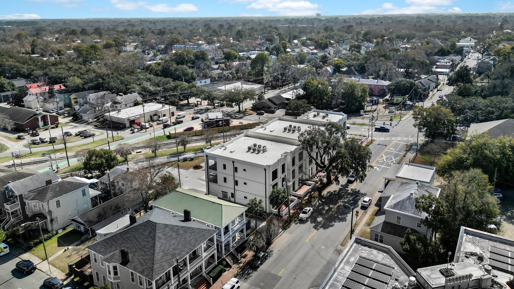 Habersham and 37th Street, Savannah, GA for lease Primary Photo- Image 1 of 21
