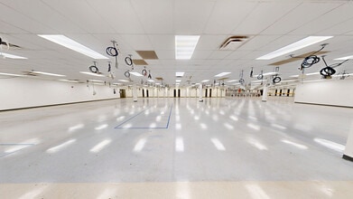 1100 Eisenhower Pl, Ann Arbor, MI à louer Photo intérieure- Image 1 de 8