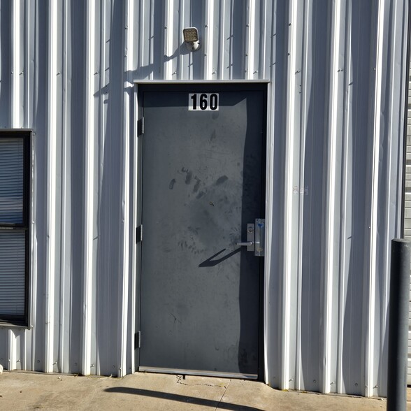 3400 Bart Conner Dr, Norman, OK for lease - Building Photo - Image 3 of 6