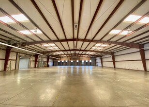6607 Mountain View Rd, Ooltewah, TN for lease Interior Photo- Image 2 of 4