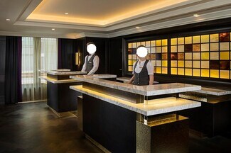 Plus de détails pour Multi-résidentiel à vendre