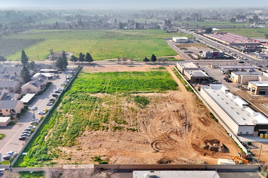 Clinton & Marks Residential Land, Fresno, CA for sale - Aerial - Image 3 of 6