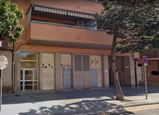 Plus de détails pour Multi-résidentiel à vendre