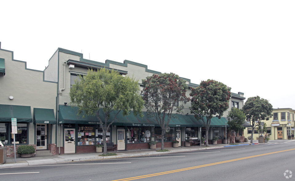 400-424 Main St, Half Moon Bay, CA à louer - Photo principale - Image 1 de 3