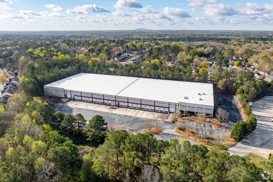 2855 N Berkeley Lake Rd NW, Duluth, GA à louer - Photo du bâtiment - Image 1 de 14