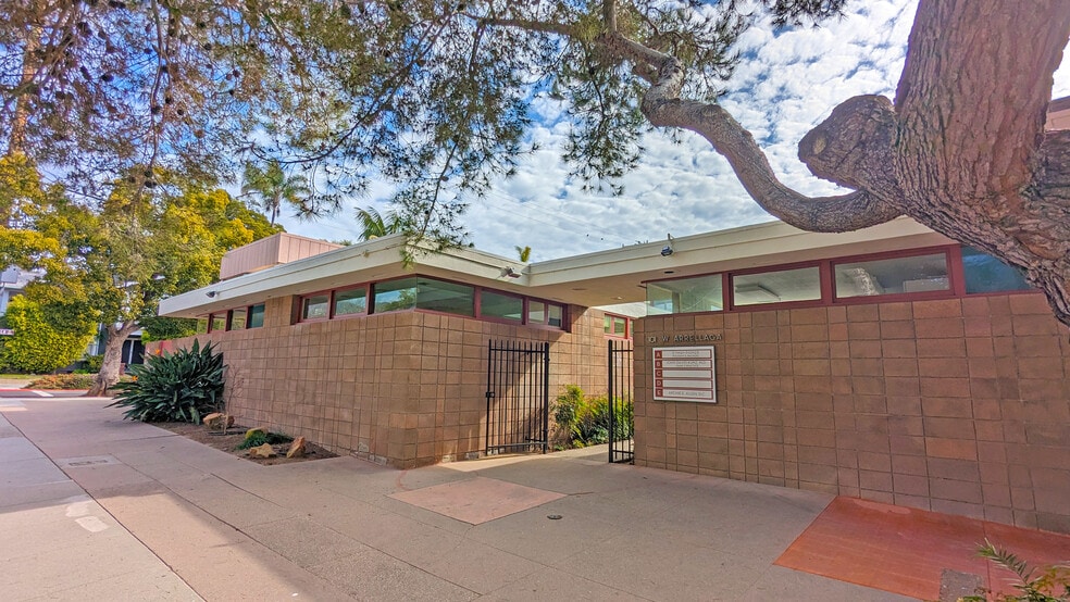 101 W Arrellaga St, Santa Barbara, CA for sale - Building Photo - Image 1 of 11