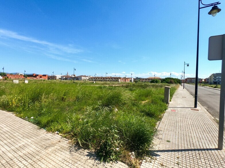 la, 31, La Pobla Llarga, Valencia for sale - Building Photo - Image 2 of 15