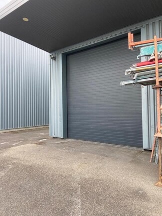More details for 1 Avenue B Cité Berliet, Saint-Priest - Flex for Lease