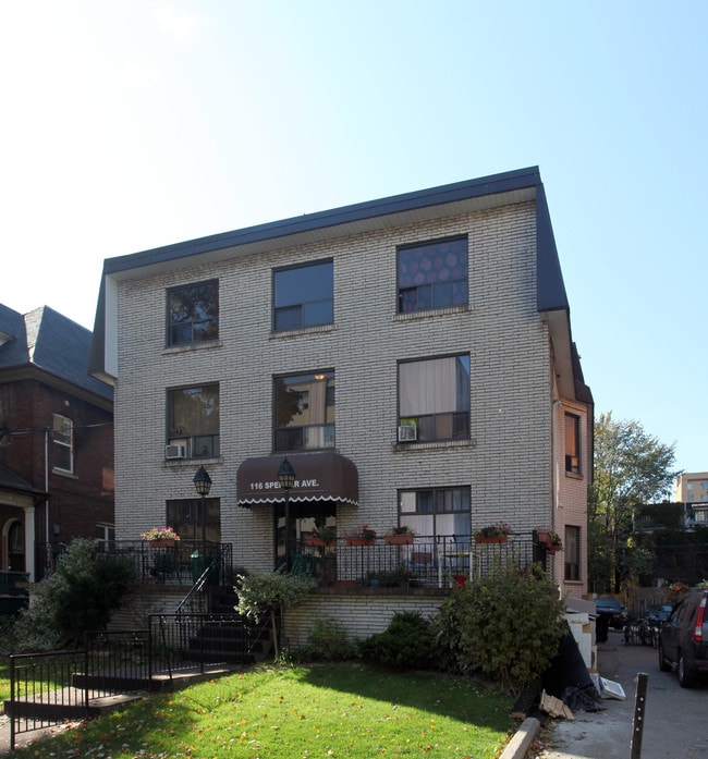 More details for 116 Spencer Ave, Toronto, ON - Multifamily for Sale