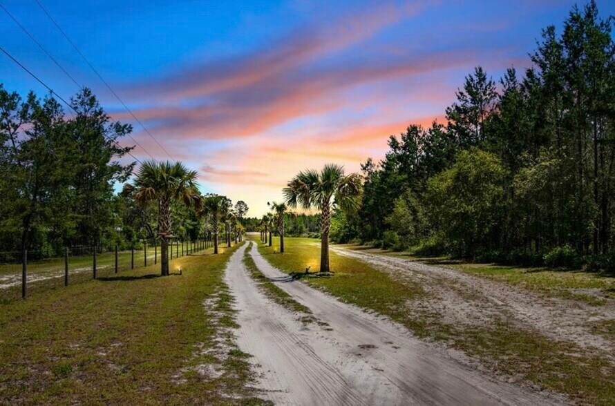 22754 Salem Tower Rd rd, Perry, FL à vendre - Photo du bâtiment - Image 2 de 33