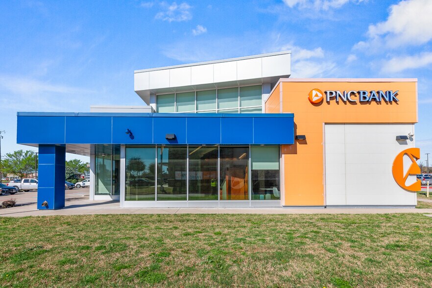 3630 W University Dr, McKinney, TX à vendre - Photo du bâtiment - Image 3 de 7
