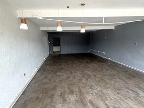 86 Wallarah Rd, Gorokan à louer Photo du bâtiment- Image 1 de 3